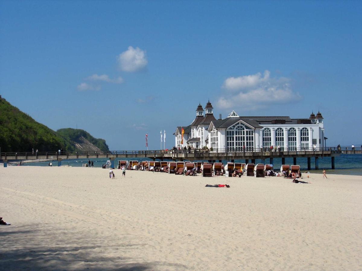 Appartementhaus Ida Im Ostseebad Sellin  Exterior photo